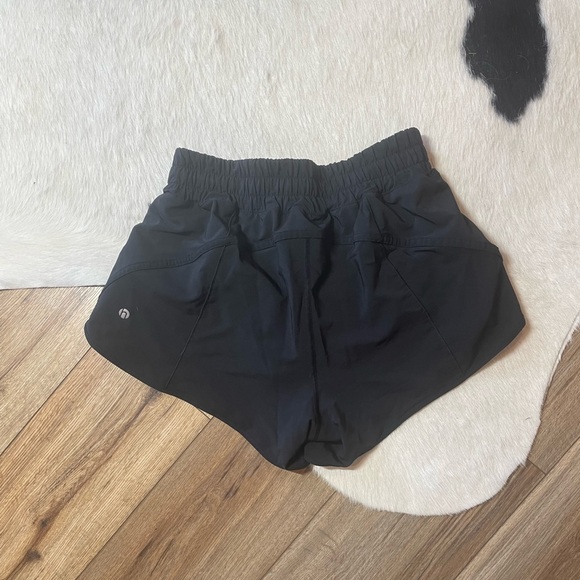 HeyNuts Stride Running Shorts Side Pocket Workout Shorts with Liner 4'' - Picture 5 of 8